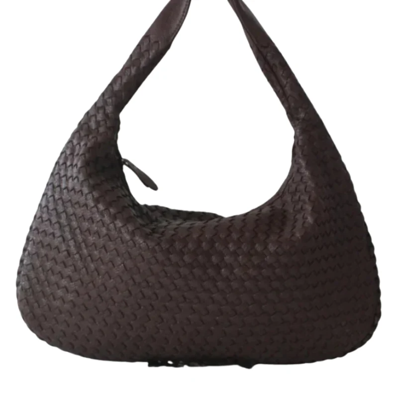 Alina – Sac bandoulière hobo avec design patchwork et ouverture zippée - Image 9