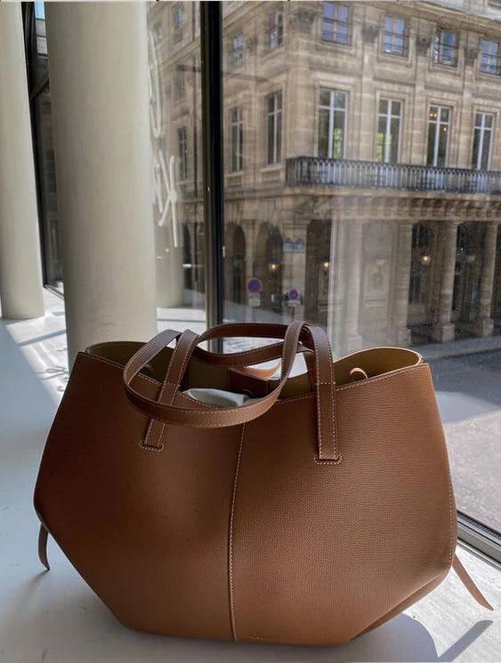 Olivia – Sac fourre-tout chic avec deux poignées et bandoulière détachable - Image 9